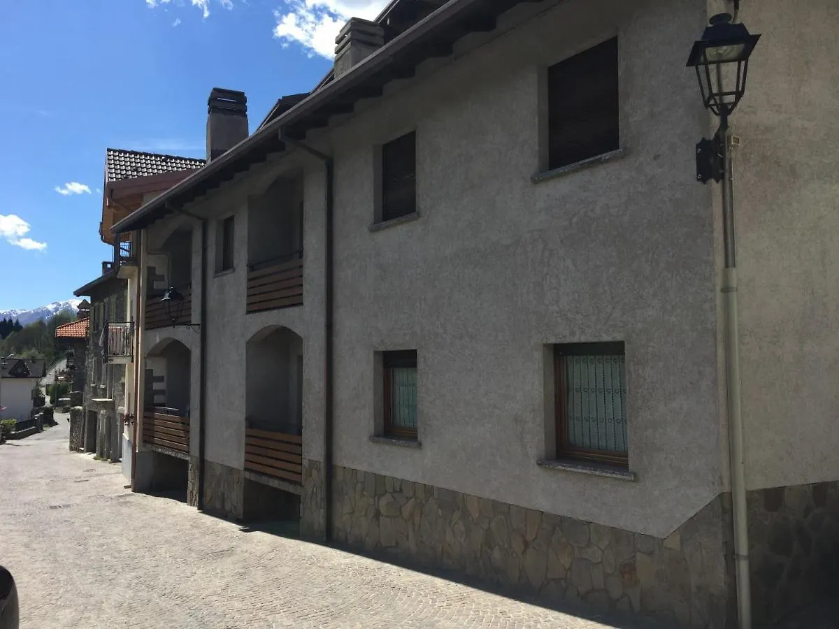 Holiday home Residenza In Zona Pontedilegno T02034 Villa Villa d'Allegno